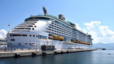 Cruise Kreuzfahrtschiffe